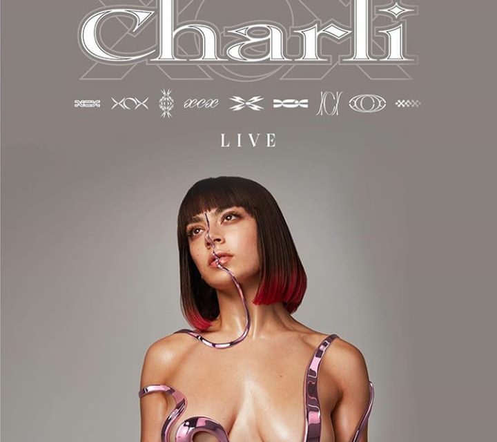 Charli XCX marca la diferencia en su concierto en Madrid