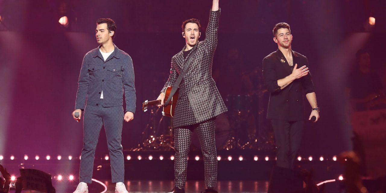 Los Jonas Brothers arrasan en Madrid con el tour ‘Happiness Begins’
