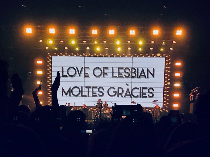 Love of Lesbian reúne a 5.000 personas en el primer gran concierto masivo sin distancia social