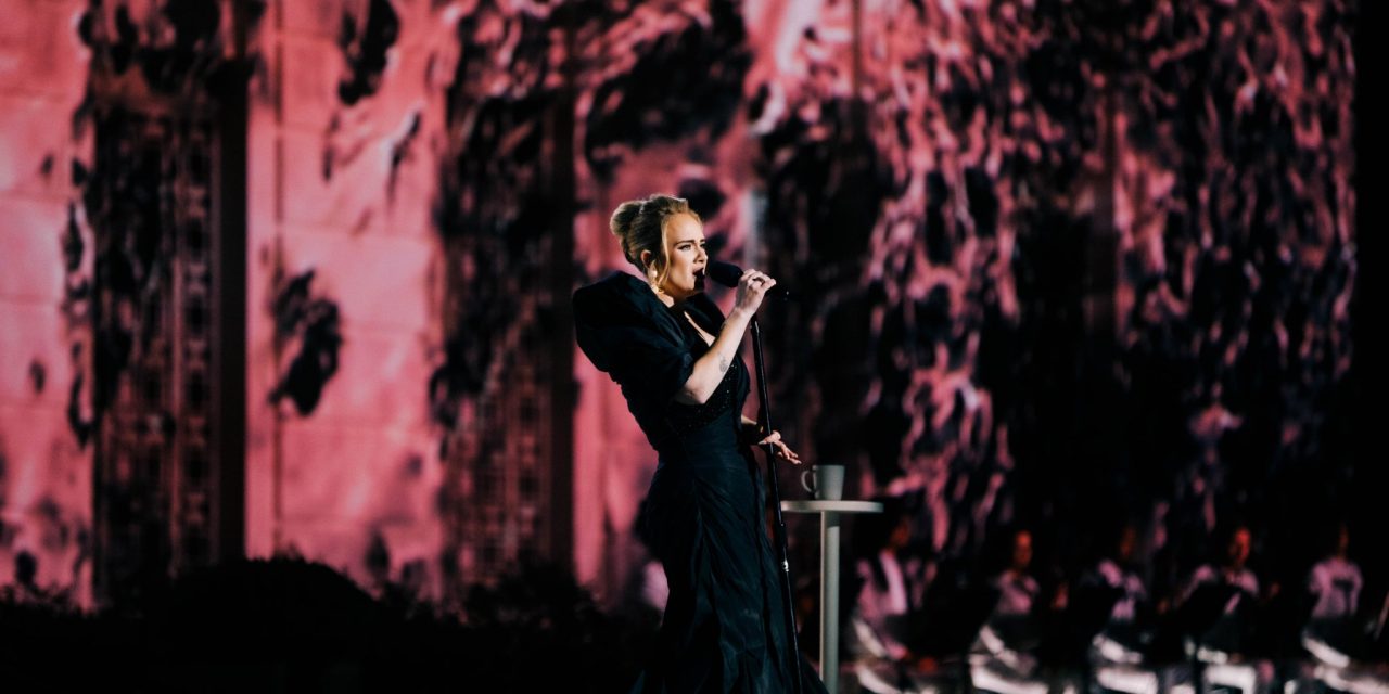 Adele vuelve con ‘30’, su disco más personal sobre el desamor y la superación