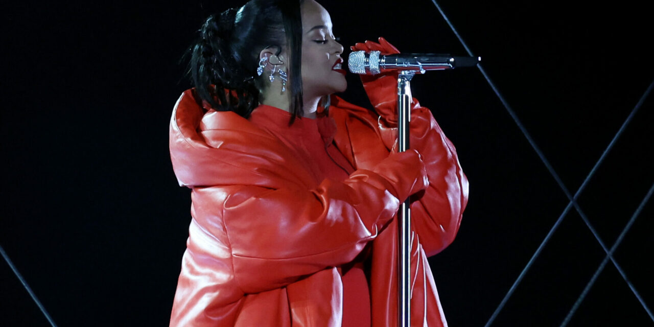 ‘Los Pitufos’: Rihanna tiene un nuevo proyecto cinematográfico